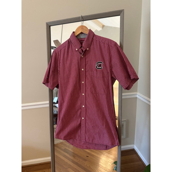 Men's Antigua Button Down Shirt Size S Red Carolina Gamecocks - Picture 1 of 4